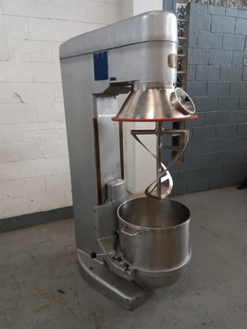 Collete model MP900 vertical mixer | Processing + Packaging Equipment ...